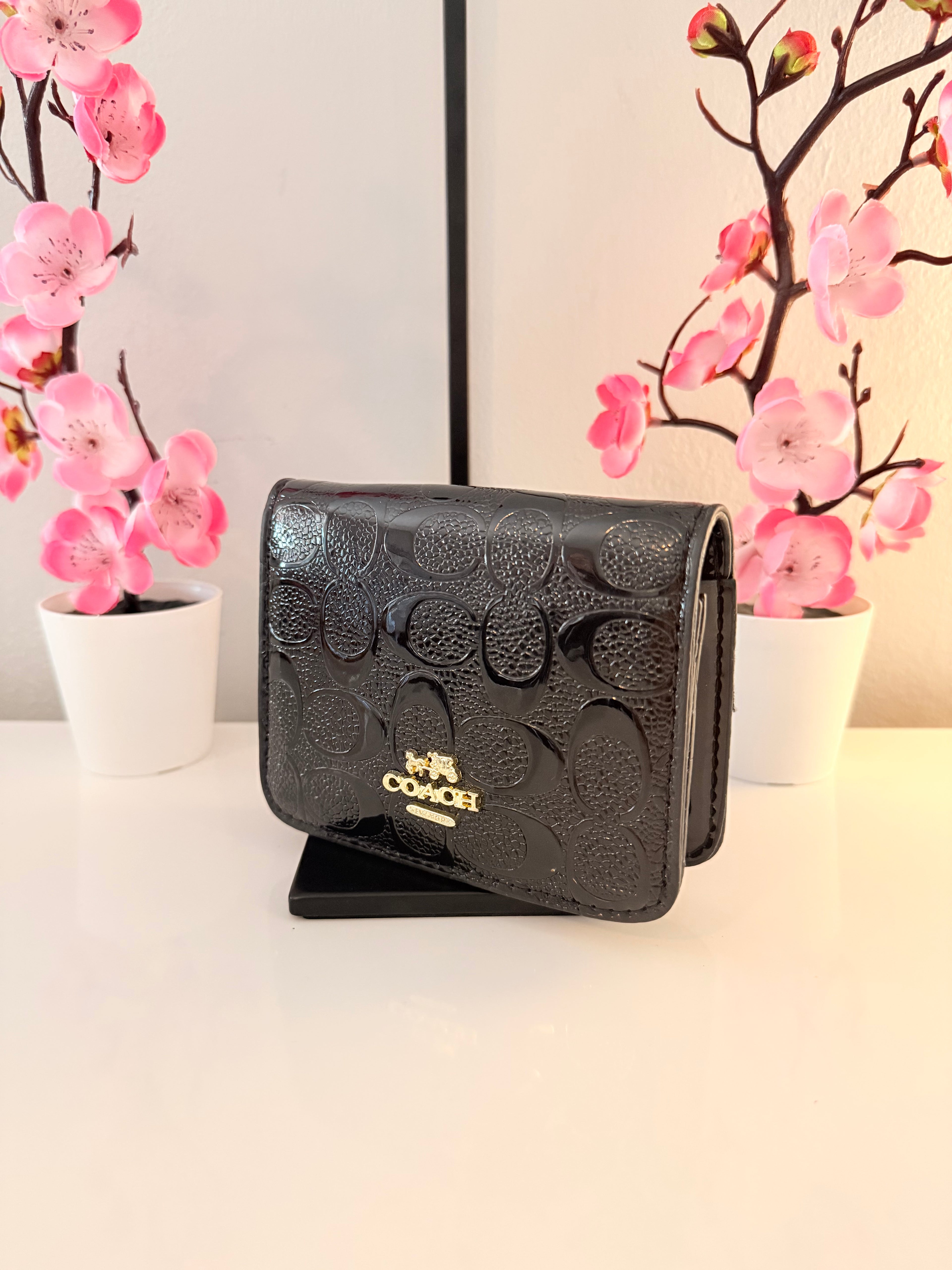 Signature Wallet