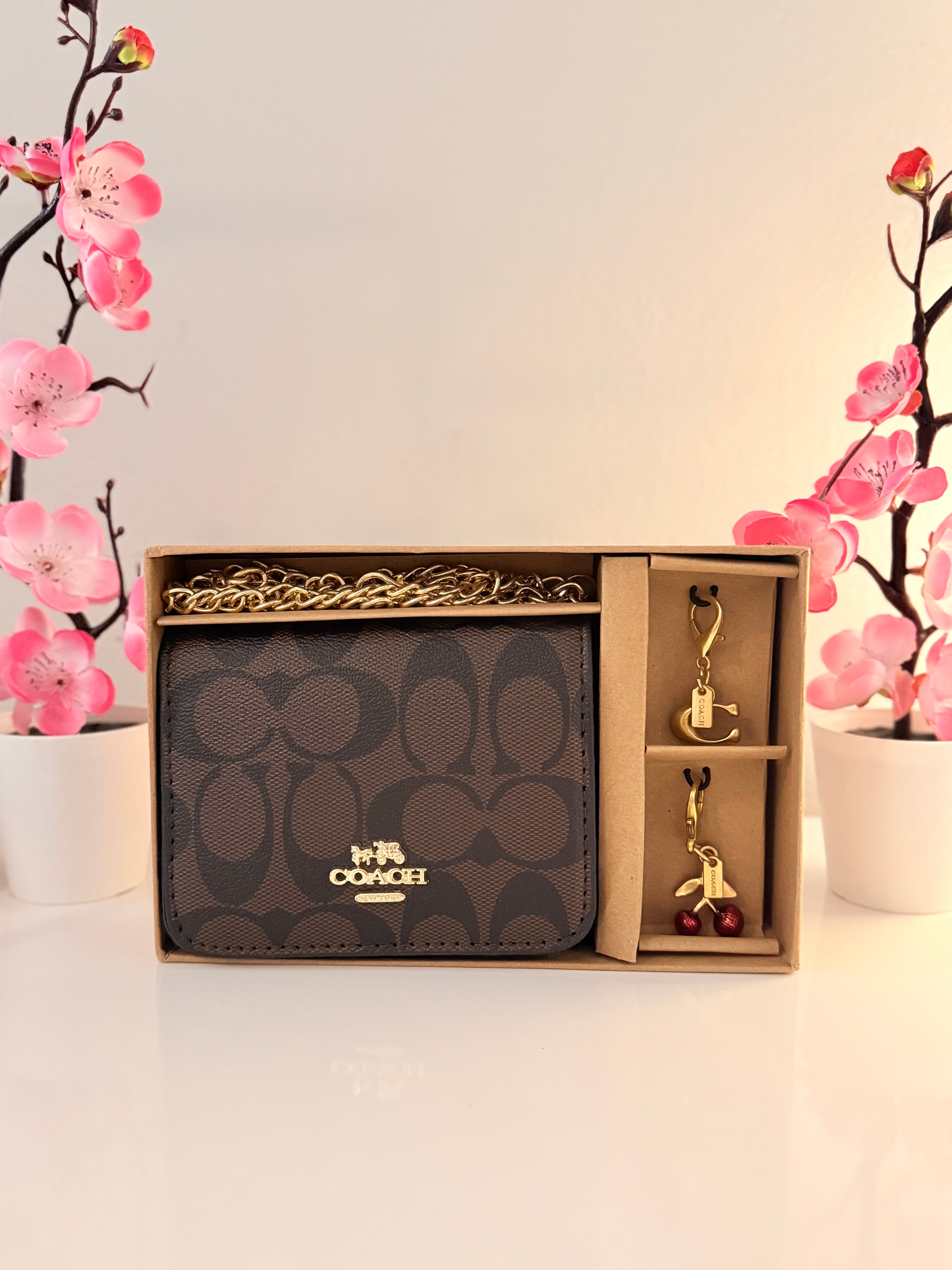 Signature Wallet + Charms Set